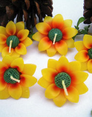 เทียนหอมลอยน้ำดอกทานตะวันจิ๋ว