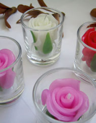 เทียนหอมดอกกุหลาบในแก้ว